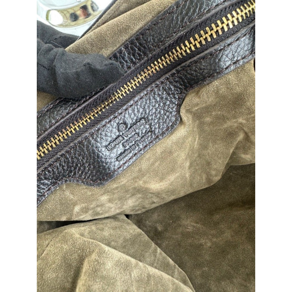 Louis Vuitton Mahina XL Black Monogram Hobo Bag in Leather – Made in Italy - Picture 8 of 11